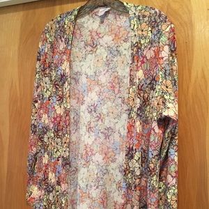 EUC beautiful flower LuLaRoe Sarah size M.